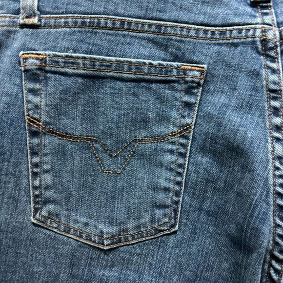 Harley Davidson Womens Boot Cut Jeans Size 12 Blue Denim Mid-Rise Relaxed Fit - Picture 8 of 10
